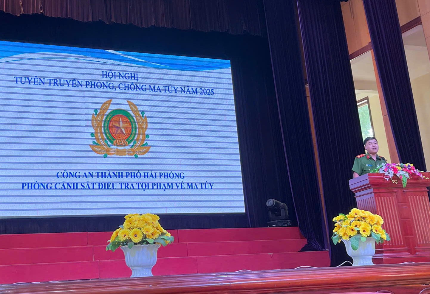 Tuyên truyền phòng, chống ma tuý xâm nhập học đường tại Đại học Sao Đỏ